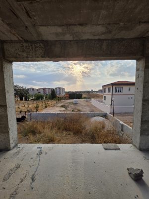 Yatırıma Uygun Geniş Cepheli Arsa